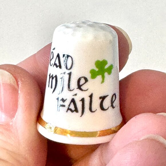 Collectible Thimble - Picture 1 of 6
